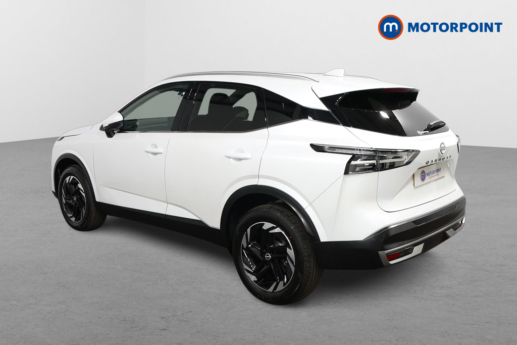 Nissan Qashqai N-Connecta Automatic Petrol SUV - Stock Number (1569607) - Passenger side rear corner