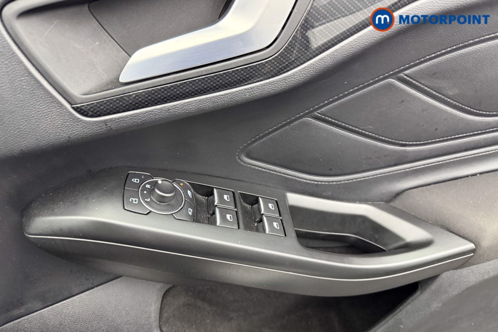 Ford Focus St-Line Manual Diesel Hatchback - Stock Number (1530432) - 14th supplementary image