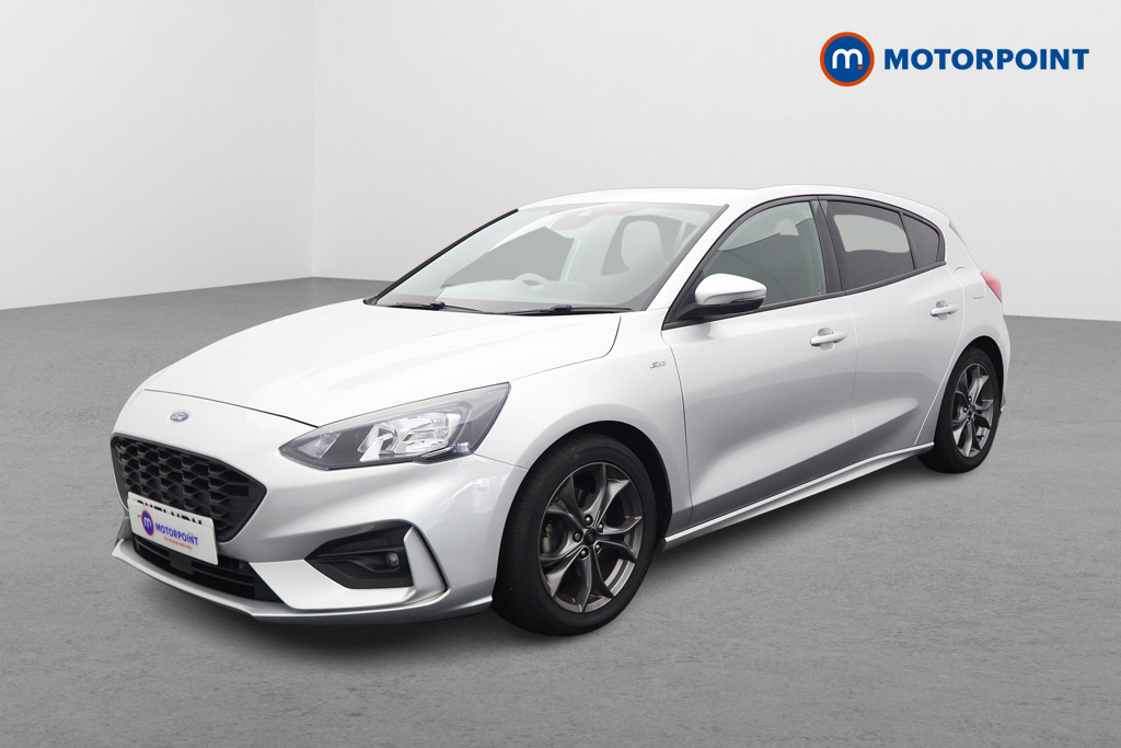Ford Focus St-Line Manual Diesel Hatchback - Stock Number (1530432) - Passenger side front corner