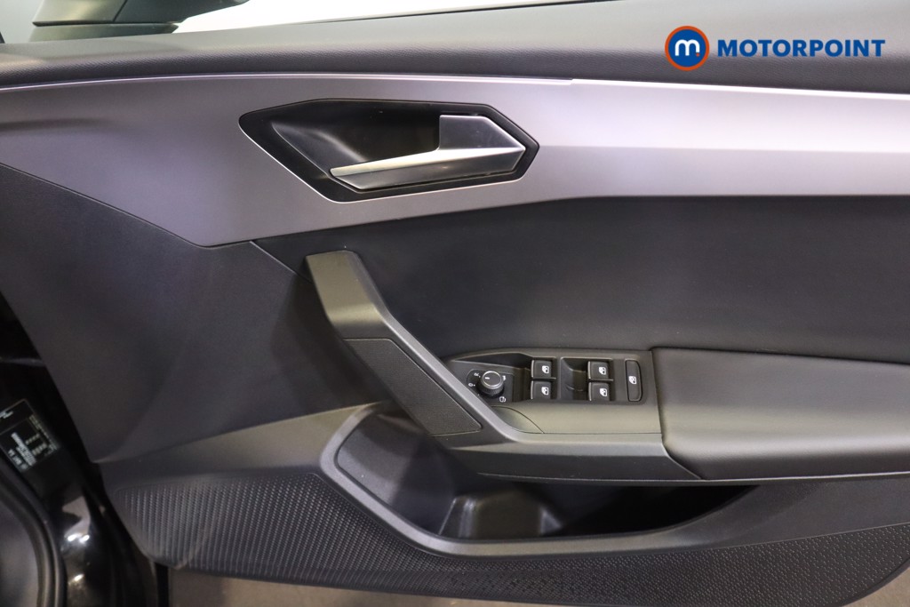 Seat Leon FR Manual Petrol Hatchback - Stock Number (1543617) - 7th supplementary image