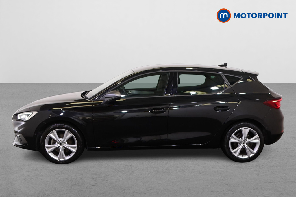 Seat Leon FR Manual Petrol Hatchback - Stock Number (1543617) - Passenger side