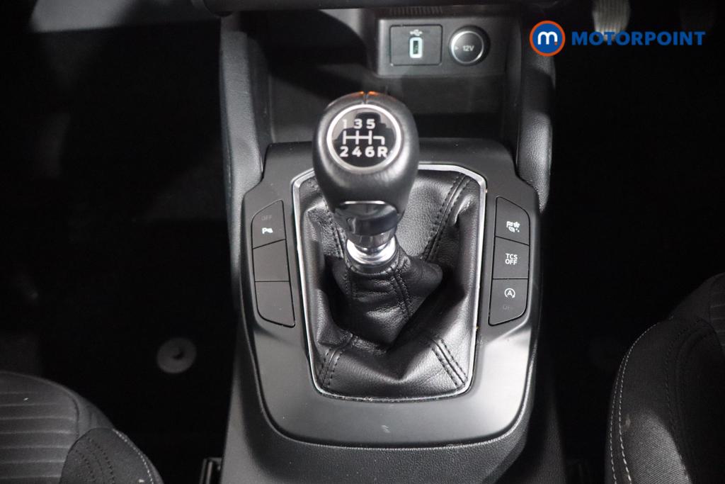 Ford Focus Titanium Manual Petrol Hatchback - Stock Number (1554589) - 4th supplementary image