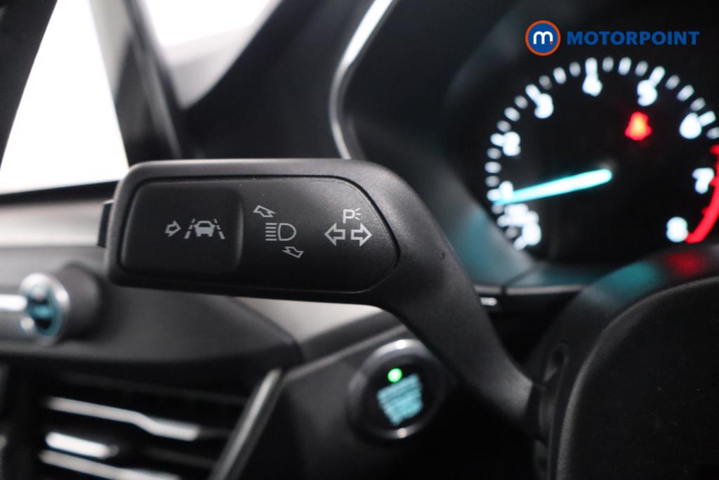 Ford Focus Titanium Manual Petrol Hatchback - Stock Number (1554589) - 11th supplementary image