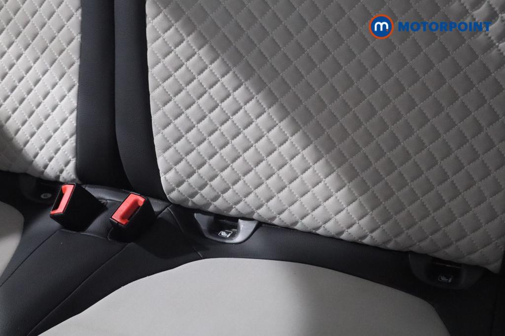 Fiat 500 Dolcevita Manual Petrol-Electric Hybrid Hatchback - Stock Number (1556877) - 15th supplementary image