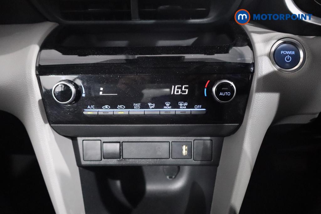 Toyota Yaris Cross Icon Automatic Petrol-Electric Hybrid Estate - Stock Number (1558126) - 3rd supplementary image