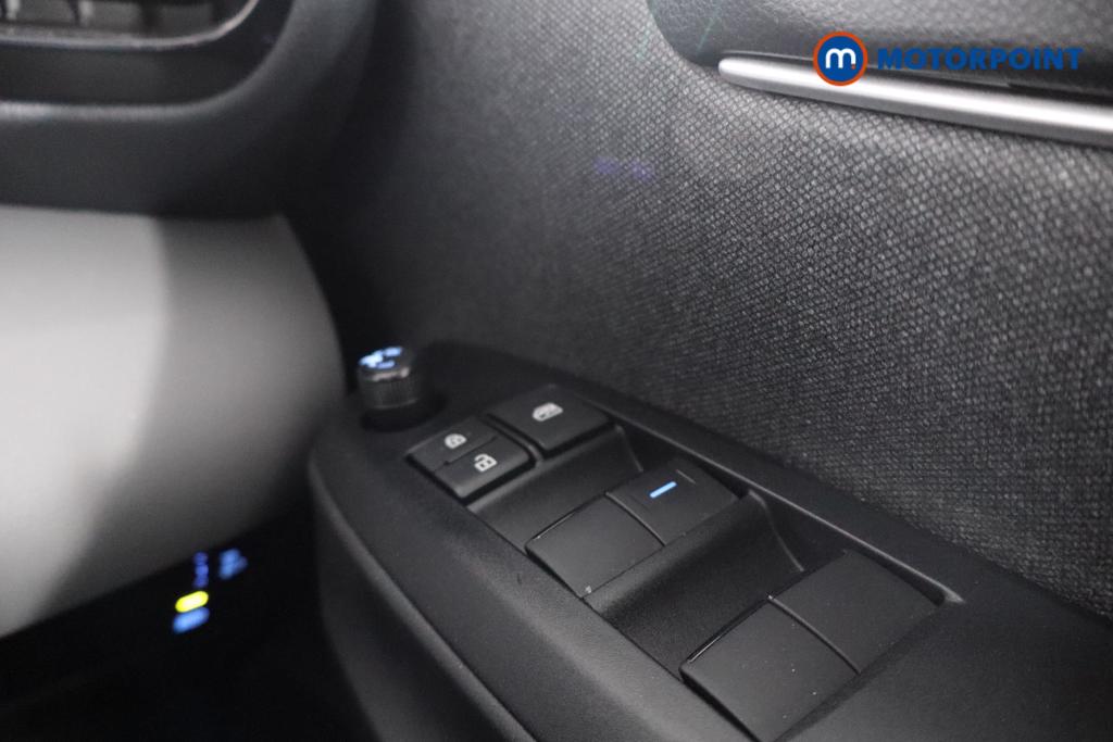 Toyota Yaris Cross Icon Automatic Petrol-Electric Hybrid Estate - Stock Number (1558126) - 11th supplementary image