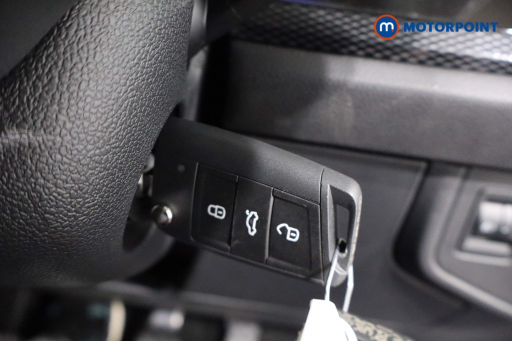 Volkswagen Polo Life Manual Petrol Hatchback - Stock Number (1558786) - 13th supplementary image