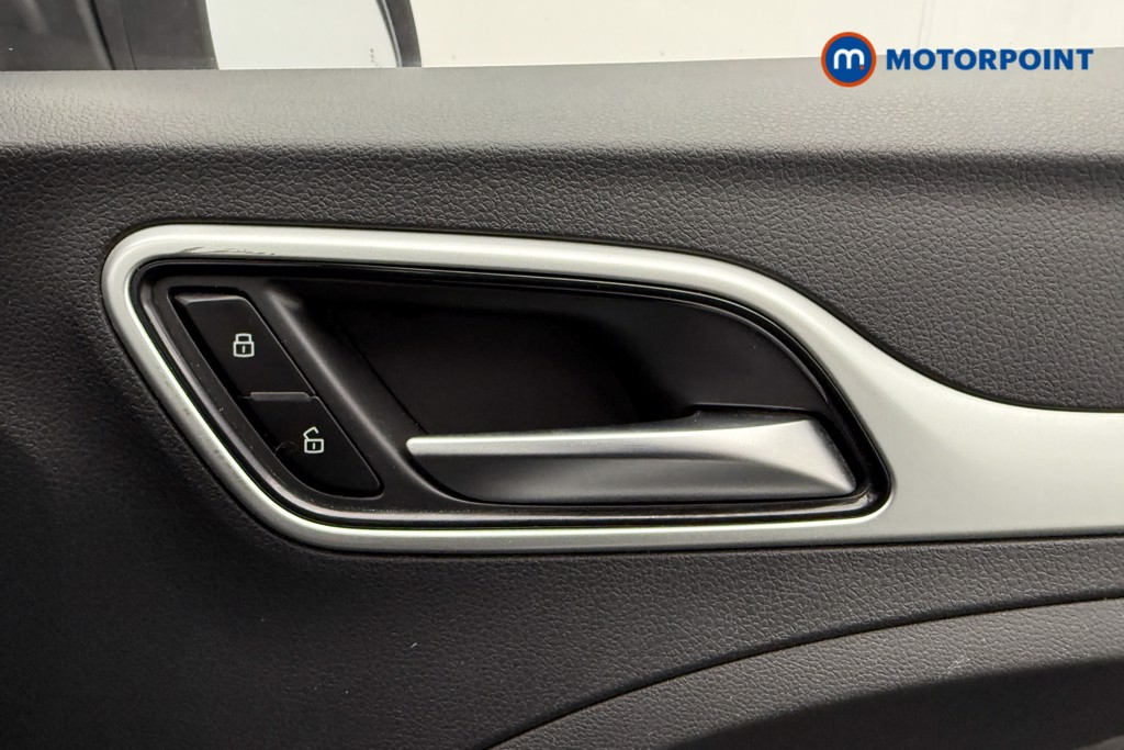 Mg Motor Uk ZS Exclusive Manual Petrol SUV - Stock Number (1559560) - 12th supplementary image