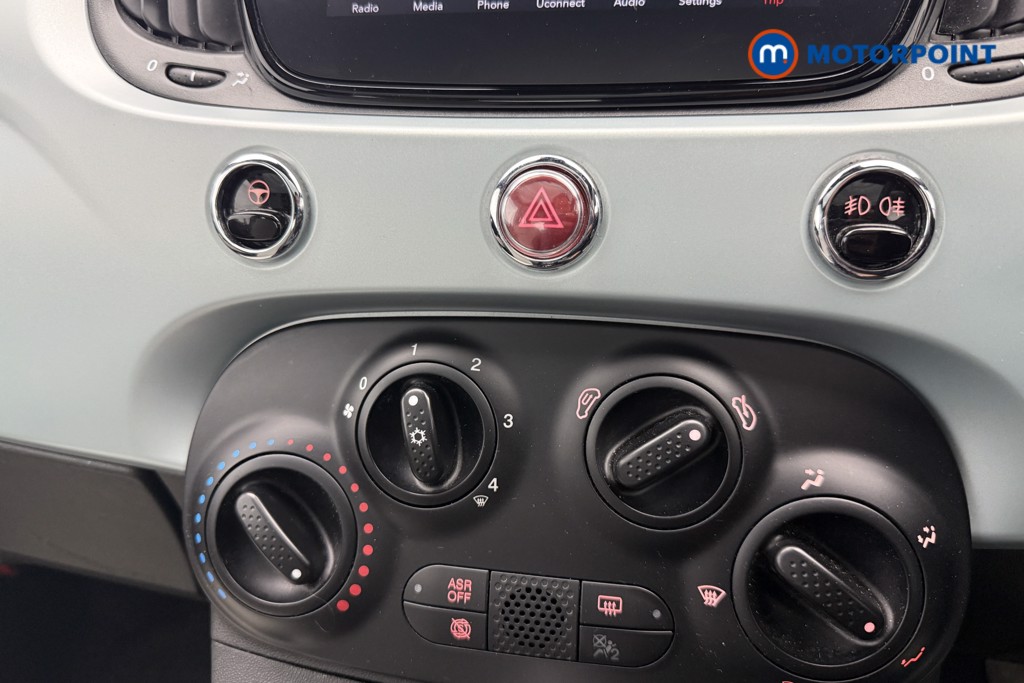 Fiat 500 Dolcevita Manual Petrol-Electric Hybrid Hatchback - Stock Number (1559923) - 7th supplementary image