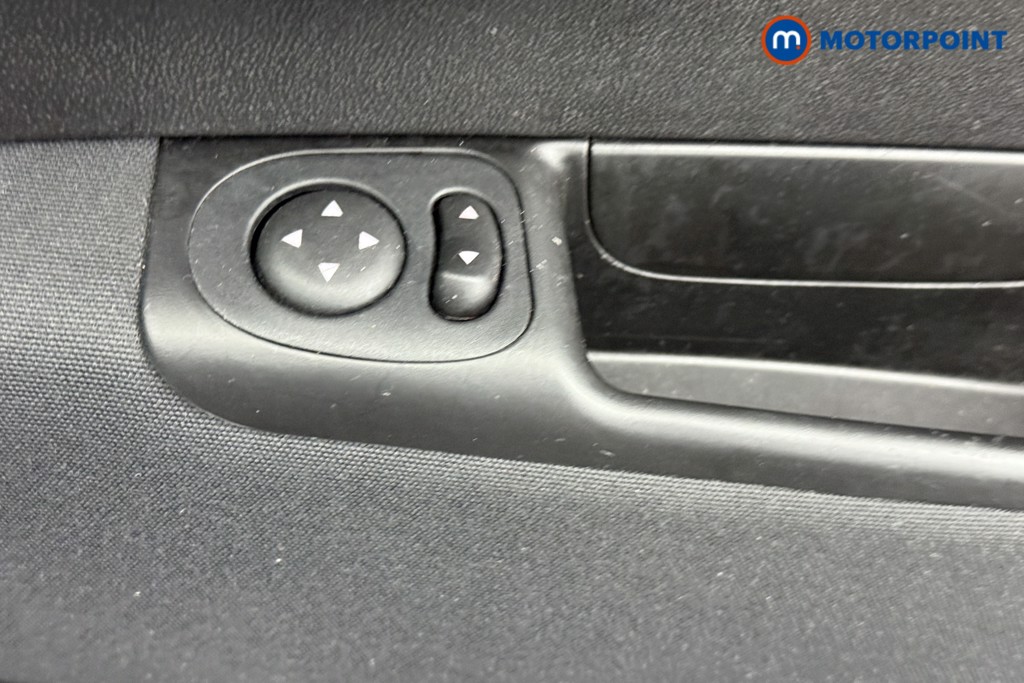 Fiat 500 1.0 Mild Hybrid 3Dr Manual Petrol-Electric Hybrid Hatchback - Stock Number (1559957) - 12th supplementary image