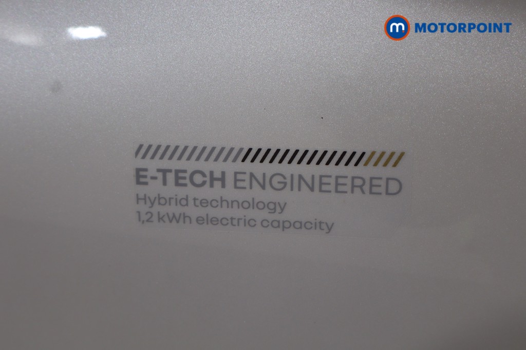 Renault Captur Engineered Automatic Petrol-Electric Hybrid SUV - Stock Number (1560280) - 33rd supplementary image
