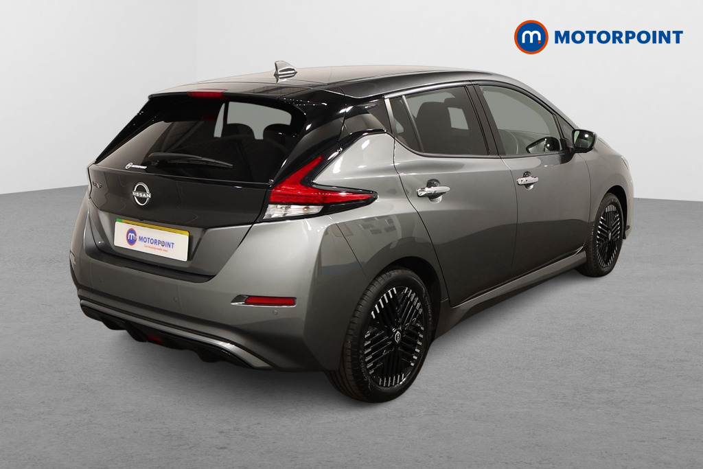 Nissan Leaf Tekna Automatic Electric Hatchback - Stock Number (1560571) - Drivers side rear corner