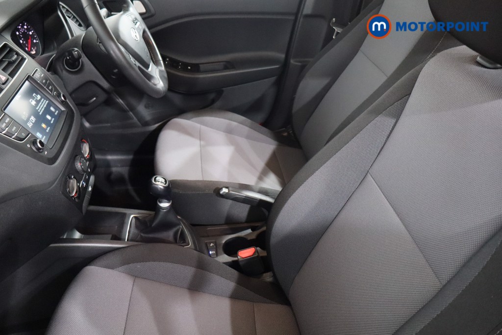 Hyundai I20 SE Manual Petrol Hatchback - Stock Number (1560687) - 4th supplementary image