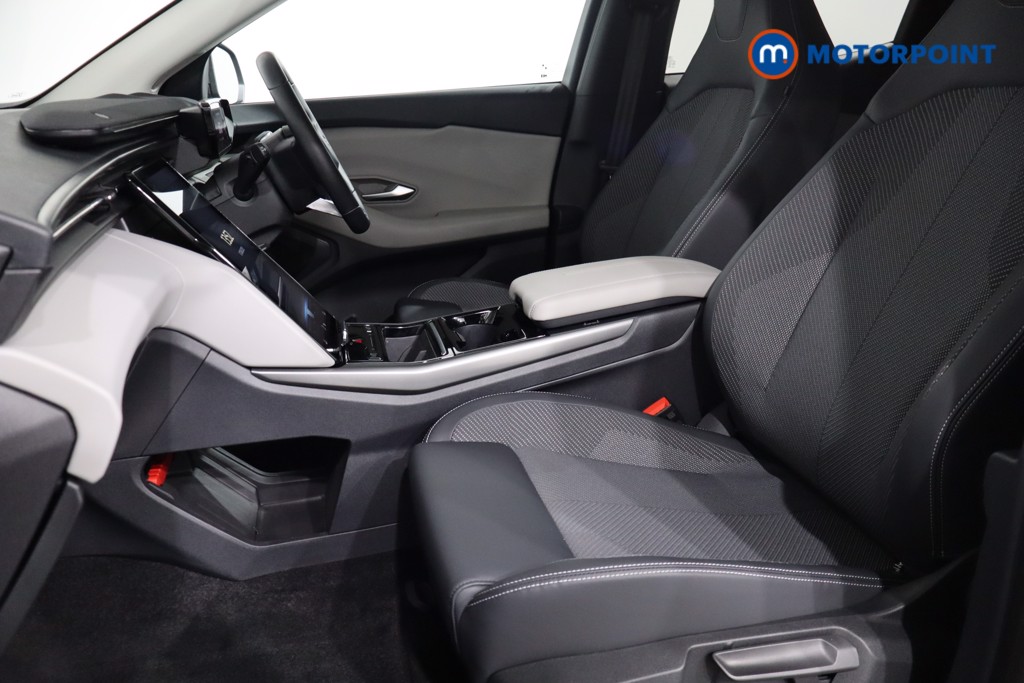 Ford Explorer Select Automatic Electric SUV - Stock Number (1561345) - 4th supplementary image