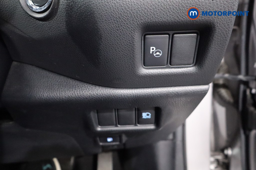 Toyota C-Hr Dynamic Automatic Petrol SUV - Stock Number (1561493) - 21st supplementary image