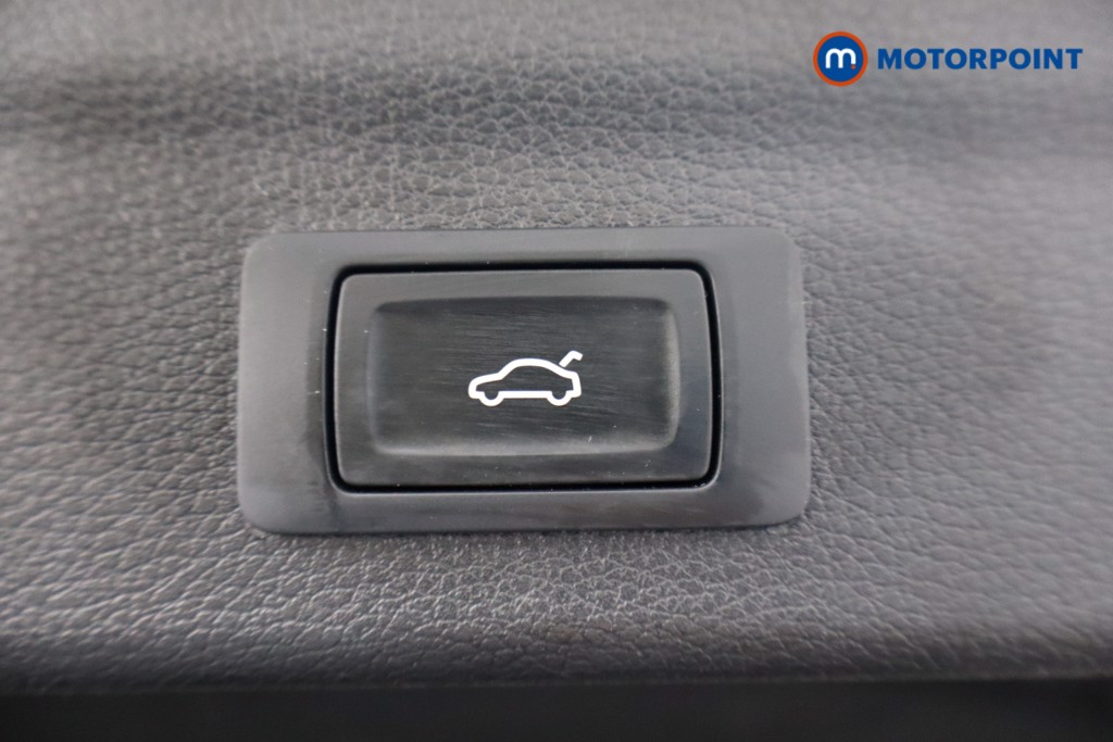 Audi Q3 Edition 1 Automatic Petrol SUV - Stock Number (1562545) - 39th supplementary image