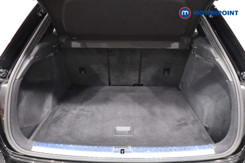 Audi Q3 Edition 1 Automatic Petrol SUV - Stock Number (1562545) - 42nd supplementary image