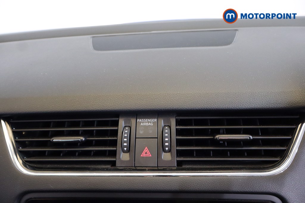 Skoda Octavia Se Technology Manual Petrol Hatchback - Stock Number (1562630) - 4th supplementary image