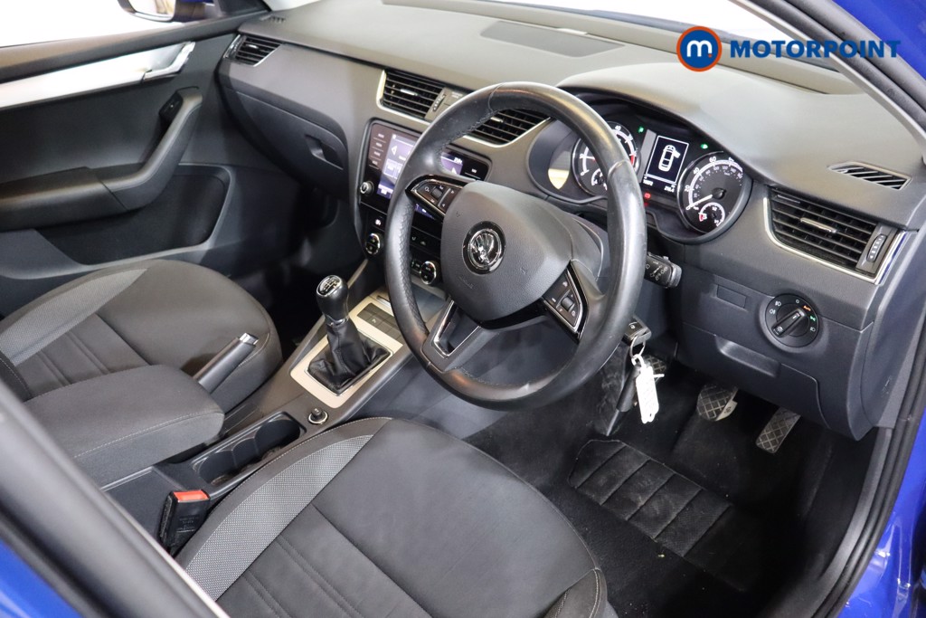 Skoda Octavia Se Technology Manual Petrol Hatchback - Stock Number (1562630) - 1st supplementary image