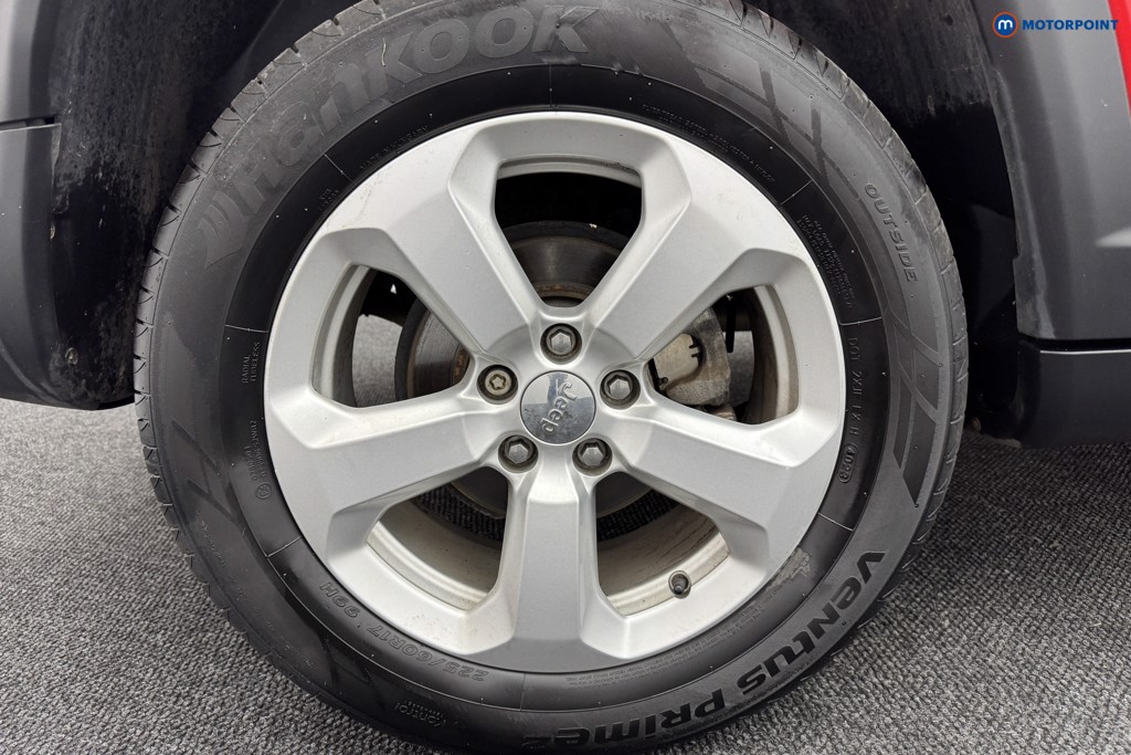 Jeep Compass Longitude Manual Petrol SUV - Stock Number (1563269) - 34th supplementary image
