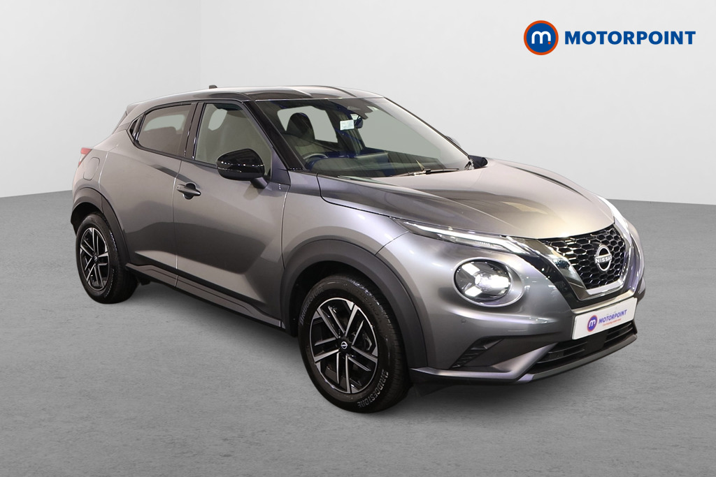 Nissan Juke N-Connecta Manual Petrol SUV - Stock Number (1563450) - Drivers side front corner