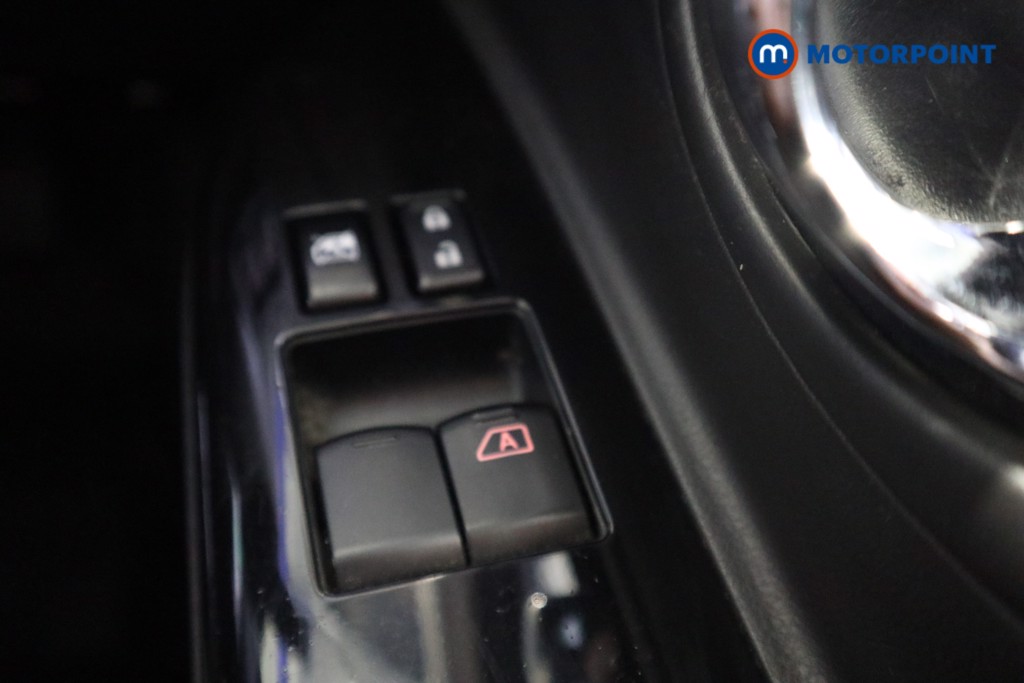 Nissan Micra N-Tec Automatic Petrol Hatchback - Stock Number (1564068) - 6th supplementary image