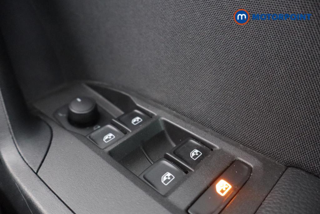 Seat Arona FR Manual Petrol SUV - Stock Number (1564149) - 12th supplementary image