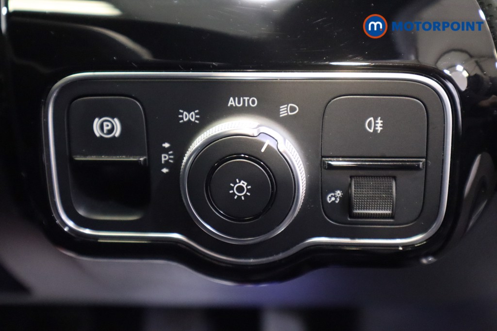 Mercedes-Benz A Class Sport Manual Petrol Hatchback - Stock Number (1564400) - 11th supplementary image