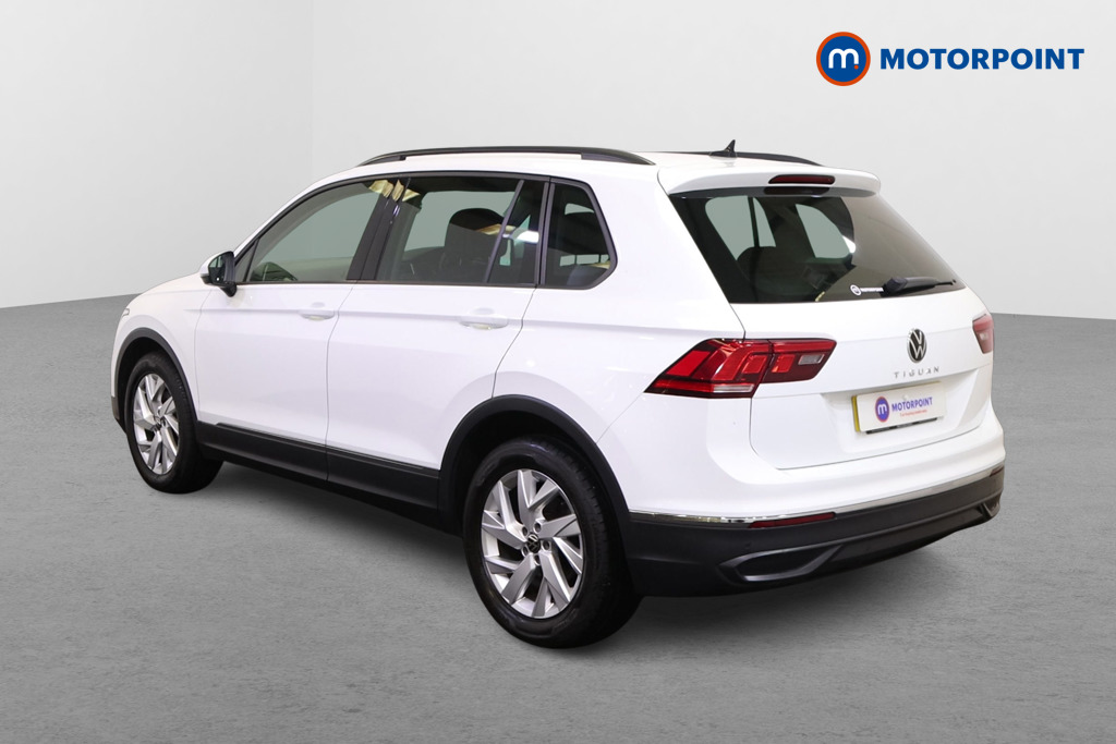 Volkswagen Tiguan Life Manual Petrol SUV - Stock Number (1564570) - Passenger side rear corner