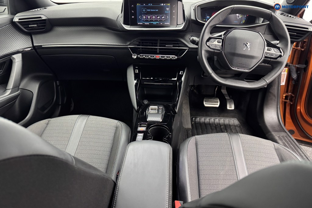 Peugeot 2008 Allure Premium-Plus Automatic Electric SUV - Stock Number (1564645) - 11th supplementary image
