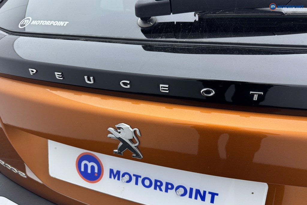 Peugeot 2008 Allure Premium-Plus Automatic Electric SUV - Stock Number (1564645) - 32nd supplementary image