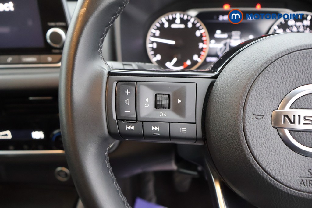 Nissan Qashqai Acenta Premium Manual Petrol SUV - Stock Number (1564678) - 2nd supplementary image