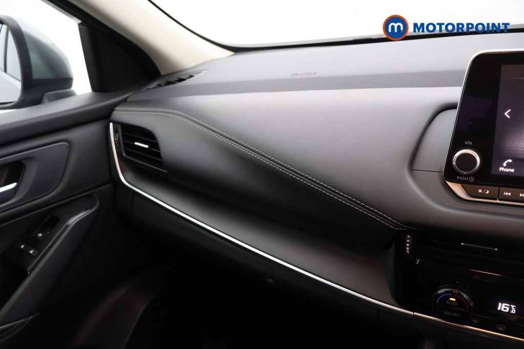 Nissan Qashqai Acenta Premium Manual Petrol SUV - Stock Number (1564678) - 7th supplementary image