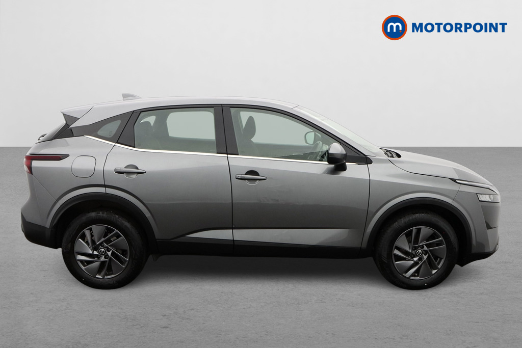 Nissan Qashqai Acenta Premium Manual Petrol SUV - Stock Number (1564678) - Drivers side