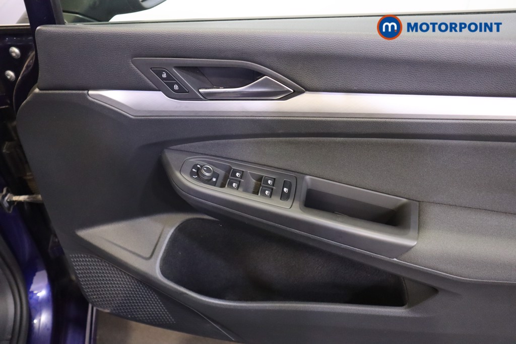 Volkswagen Golf Life Manual Petrol Hatchback - Stock Number (1564856) - 7th supplementary image