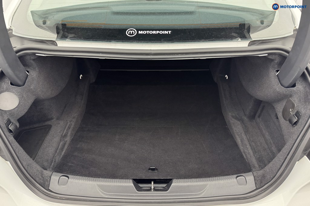 Jaguar XE Portfolio Automatic Petrol Saloon - Stock Number (1564935) - 3rd supplementary image