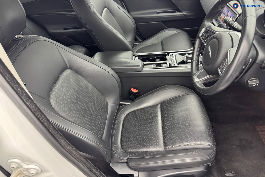 Jaguar XE Portfolio Automatic Petrol Saloon - Stock Number (1564935) - 5th supplementary image