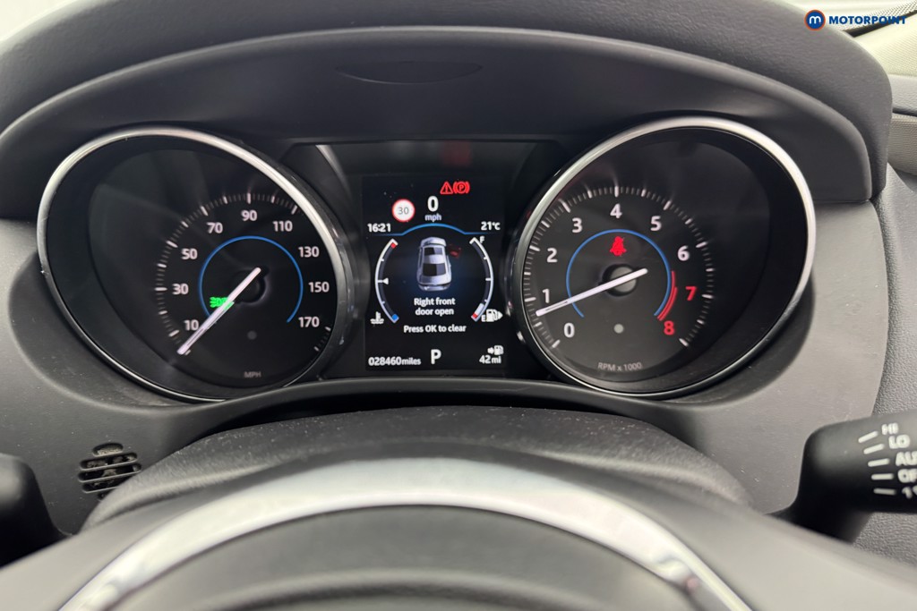 Jaguar XE Portfolio Automatic Petrol Saloon - Stock Number (1564935) - 9th supplementary image