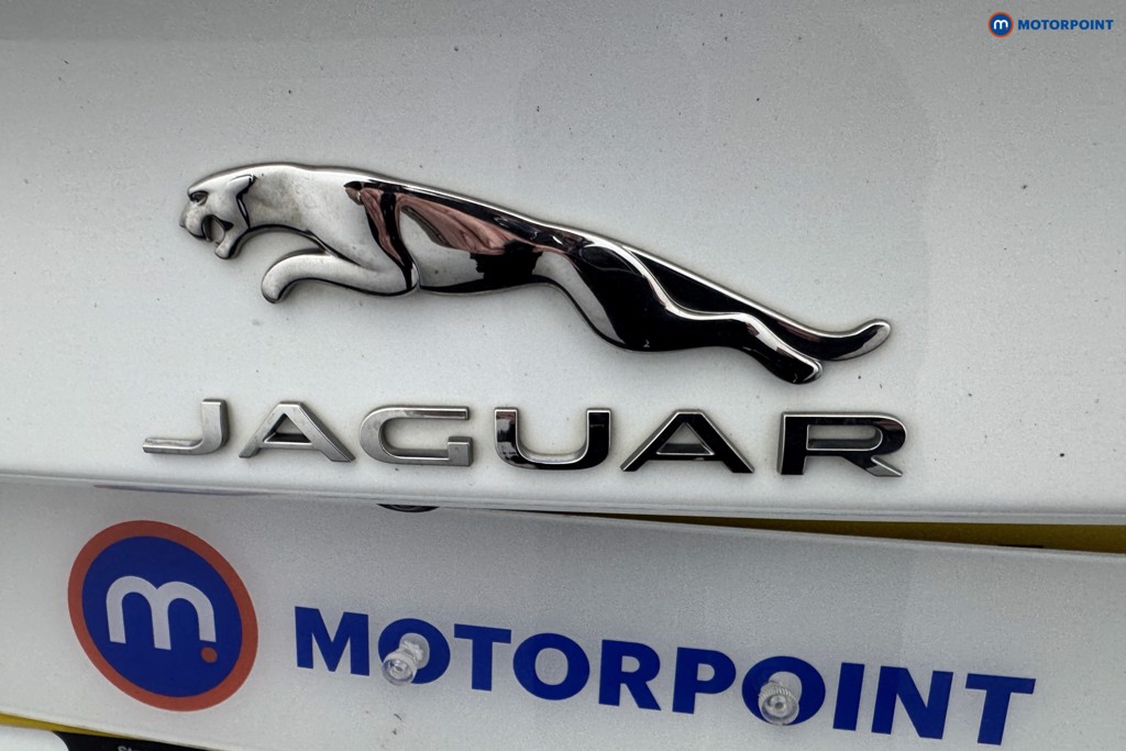 Jaguar XE Portfolio Automatic Petrol Saloon - Stock Number (1564935) - 32nd supplementary image