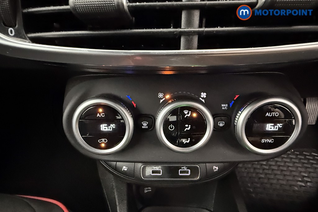 Fiat 500X RED Automatic Petrol SUV - Stock Number (1564943) - 11th supplementary image
