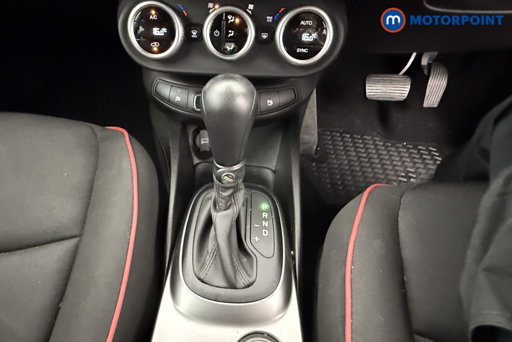 Fiat 500X RED Automatic Petrol SUV - Stock Number (1564943) - 12th supplementary image