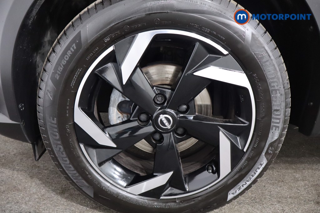 Nissan Juke N-Connecta Automatic Petrol SUV - Stock Number (1564973) - 11th supplementary image