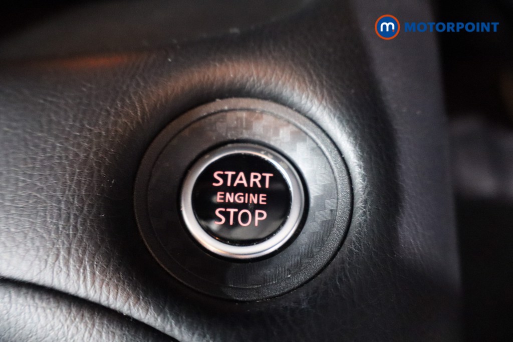 Nissan Juke N-Connecta Automatic Petrol SUV - Stock Number (1564973) - 13th supplementary image