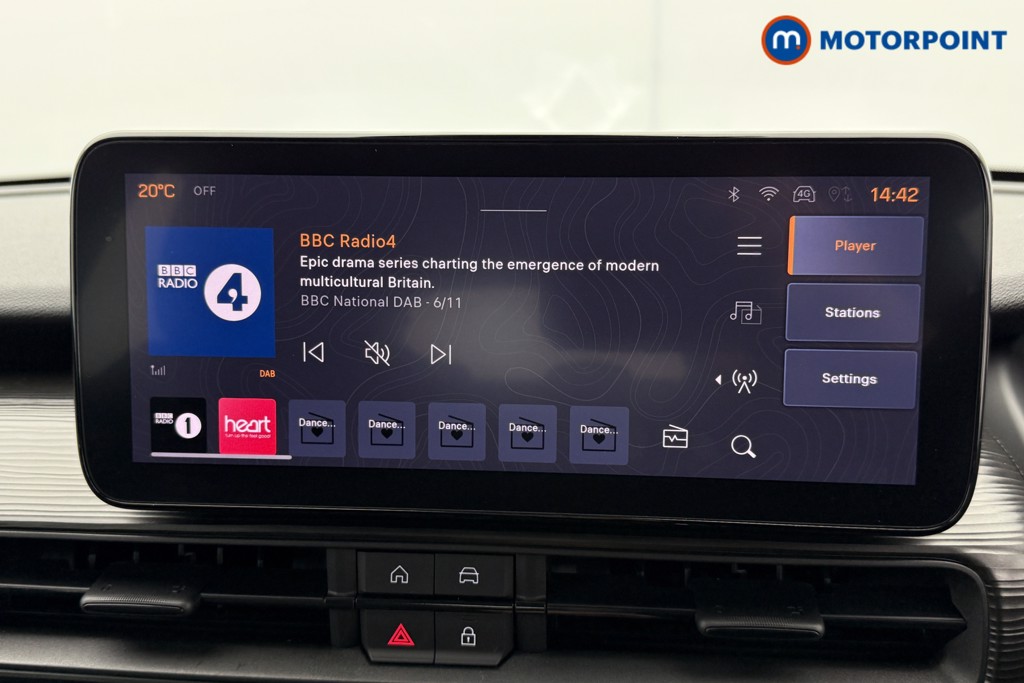 Jeep Avenger Altitude Manual Petrol SUV - Stock Number (1565138) - 4th supplementary image