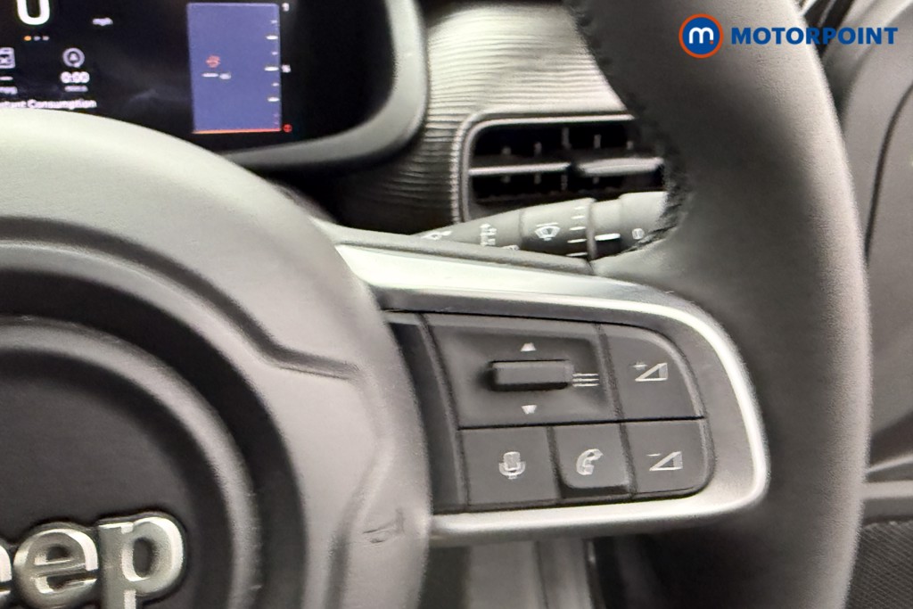 Jeep Avenger Altitude Manual Petrol SUV - Stock Number (1565138) - 11th supplementary image