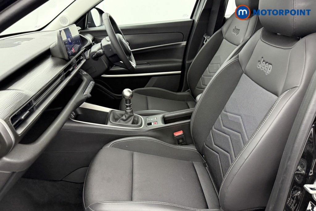 Jeep Avenger Altitude Manual Petrol SUV - Stock Number (1565138) - 17th supplementary image