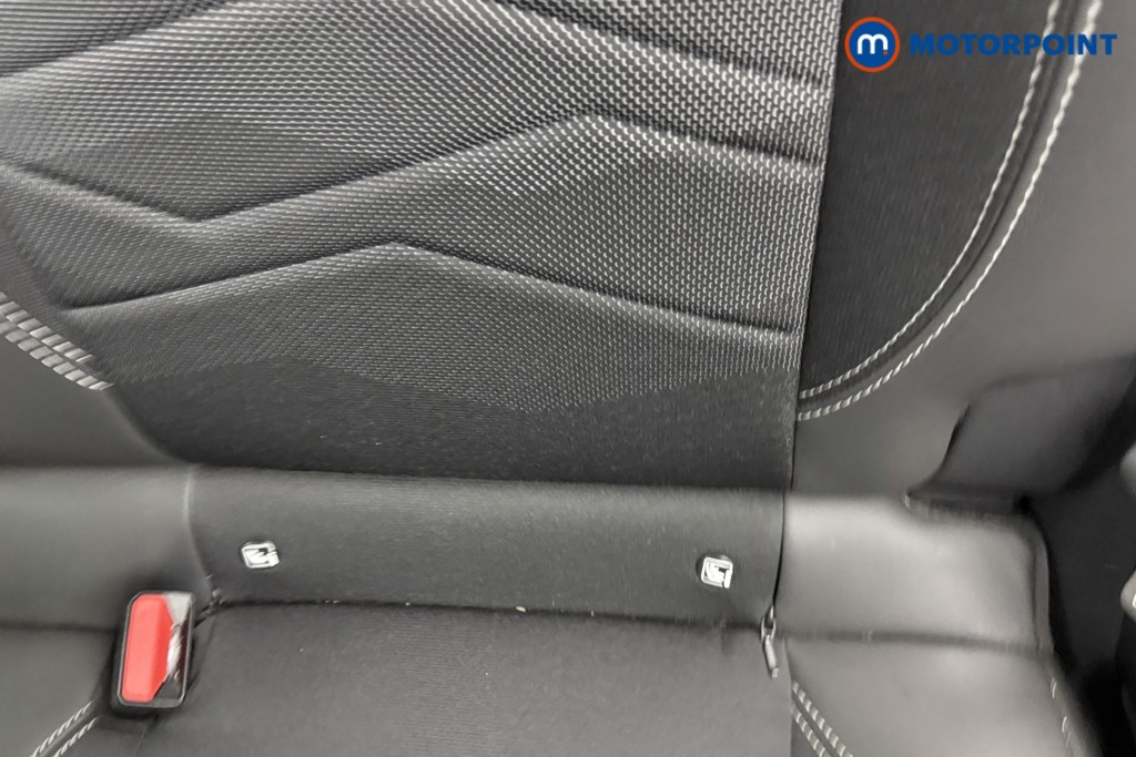 Jeep Avenger Altitude Manual Petrol SUV - Stock Number (1565138) - 19th supplementary image