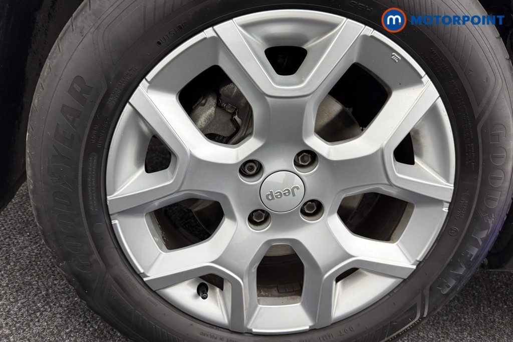 Jeep Avenger Altitude Manual Petrol SUV - Stock Number (1565138) - 24th supplementary image