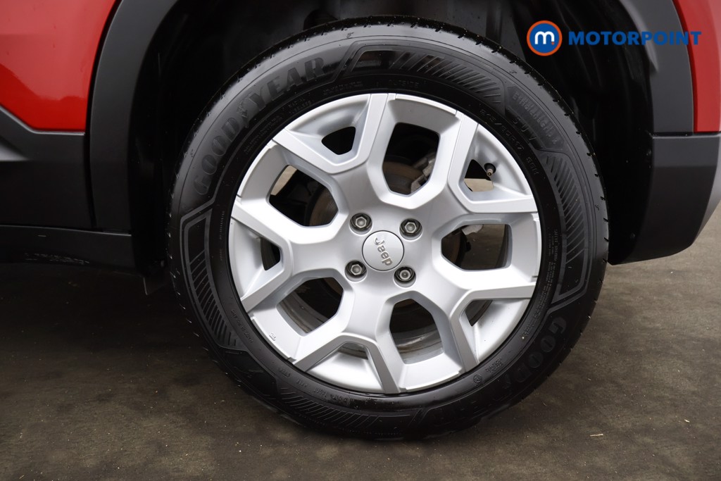 Jeep Avenger Altitude Manual Petrol SUV - Stock Number (1565150) - 19th supplementary image
