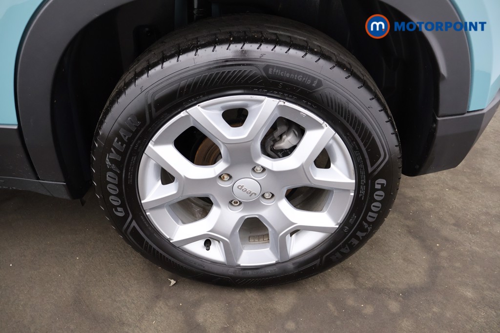 Jeep Avenger Altitude Manual Petrol SUV - Stock Number (1565169) - 17th supplementary image